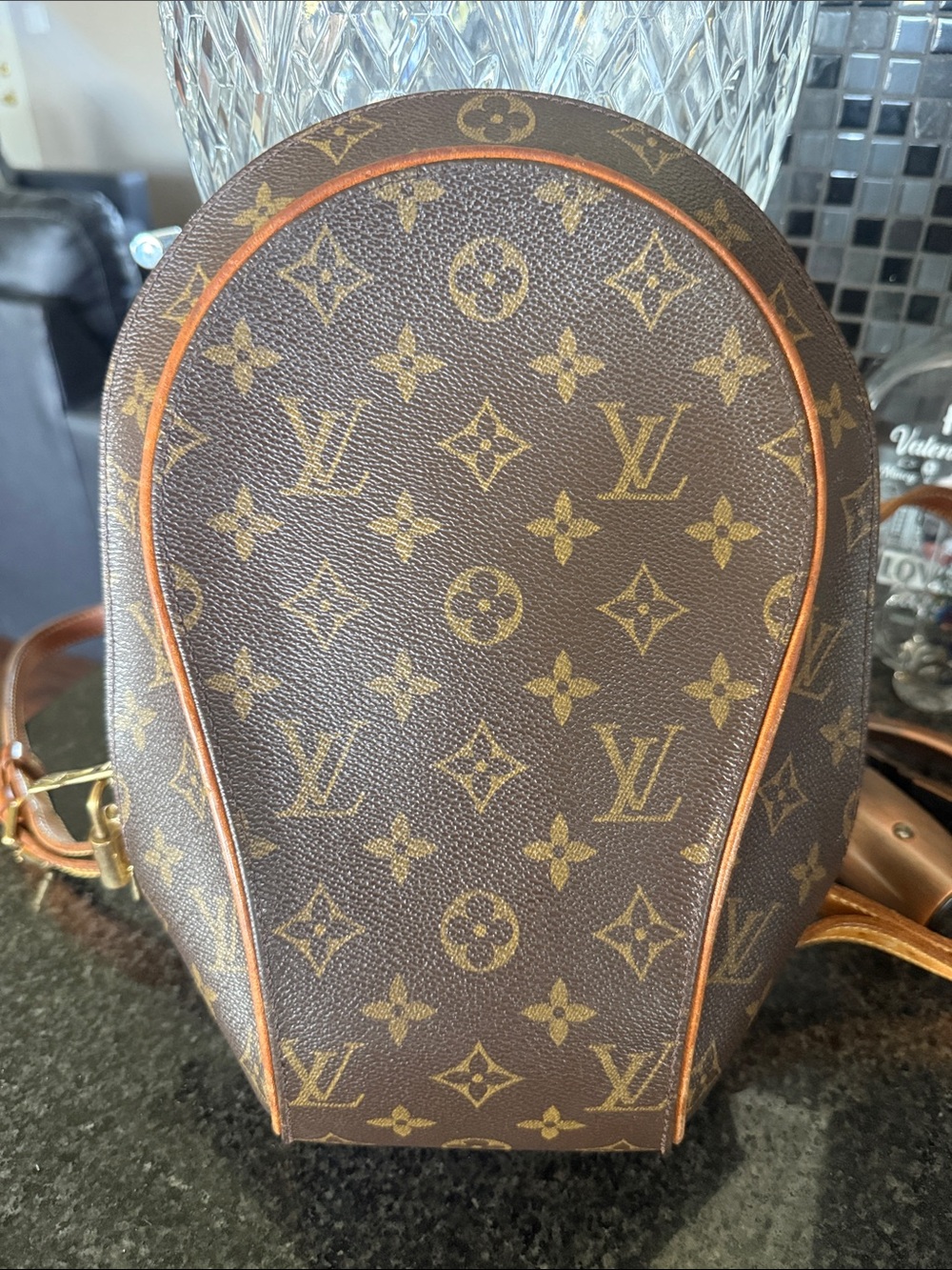 Preowned Louis Vuitton authentic monogram backpack M10013
